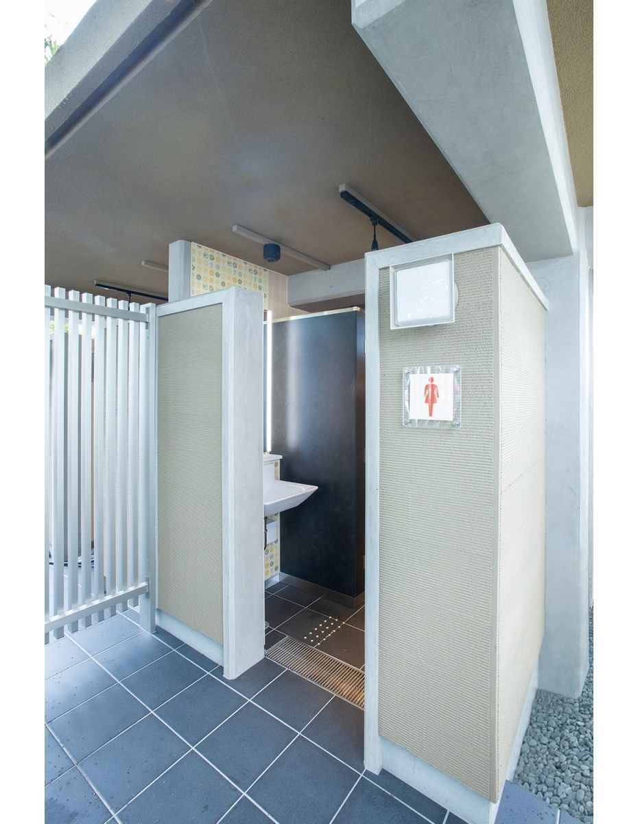 京都・川端丸太町公衆トイレ 施工実績[一覧] オフィス・教育施設・公共施設・商業施設など、水まわりのデザイン