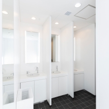 京都・某大学様トイレ サムネイル0